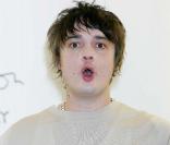Pete Doherty présente sa ligne de bijoux à Londres, le 1er décembre 2010