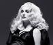 Natalie Portman : Blonde et vénéneuse pour un strip-tease de toute beauté !