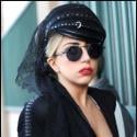 Lady Gaga : Absence de lingerie, plateformes et clous, elle prend des risques !
