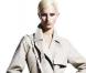 Karolina Kurkova revient nous charmer pour un printemps luxueux...