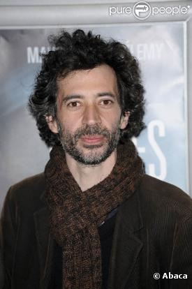 Eric Elmosnino bientôt en tournage de  L'autre vie.