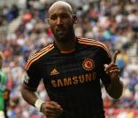 Nicolas Anelka semble avoir décidé d\'entamer un nouveau bras de fer avec la Fédération concernant l\'utilisation faite de ses primes liées au Mondial...