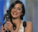 Marion cotillard reçoit l'Oscar de la meilleure actrice, en 2008, des mains de Forest Whitaker.