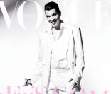 Milla Jovovich en couverture du Vogue allemand, février 2011