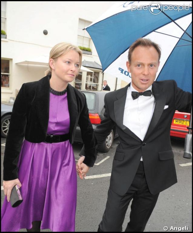 Jason Donovan et sa femme assistent au mariage de Tim Jefferies et Malin Johansson