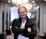 Cauet, avant son régime, en avril 2010<br />