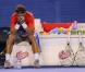 La détresse et la résignation de Rafael Nadal, qui, en janvier 2011, n'a pas pu défendre ses chances en quart de finale de l'Open d'Australie face à son compatriote et ami David Ferrer...