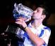 Le 30 janvier 2011 Novak Djokovic n'a fait qu'une bouchée d'Andy Murray pour remporter son deuxième trophée en Grand Chelem, trois ans après son premier triomphe à Melbourne.