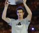 La victoire de Novak Djokovic en finale de l'Open d'Australie en 2011 fait le bonheur des uns, et le malheur des autres : dans les tribunes de la Rod Laver Arena, sa grande amie Ana Ivanovic exulte, tandis que Kim Sears fait grise mine...