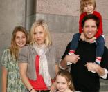 Jennie Garth et son mari Peter Facinelli, avec leurs trois filles 