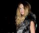 Elle Macpherson à la sortie des Broadcast Awards à Londres le 2 février 2011 