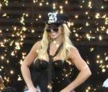 Britney Spears se produit dans le cadre du  Circus Tour  à Orlando (Floride), en septembre 2009.