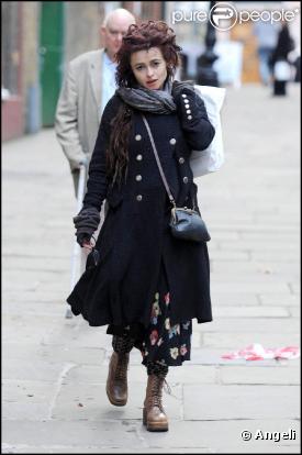 Helena Bonham Carter fait du shopping dans les rues de Londres, le 14 février 2011