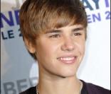Justin Bieber à la première de son film Never Say Never, présenté au Grand Rex, à Paris, le 17 février 2011.