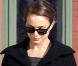 Natalie Portman : Petite mine pour la future maman au look de mamie !