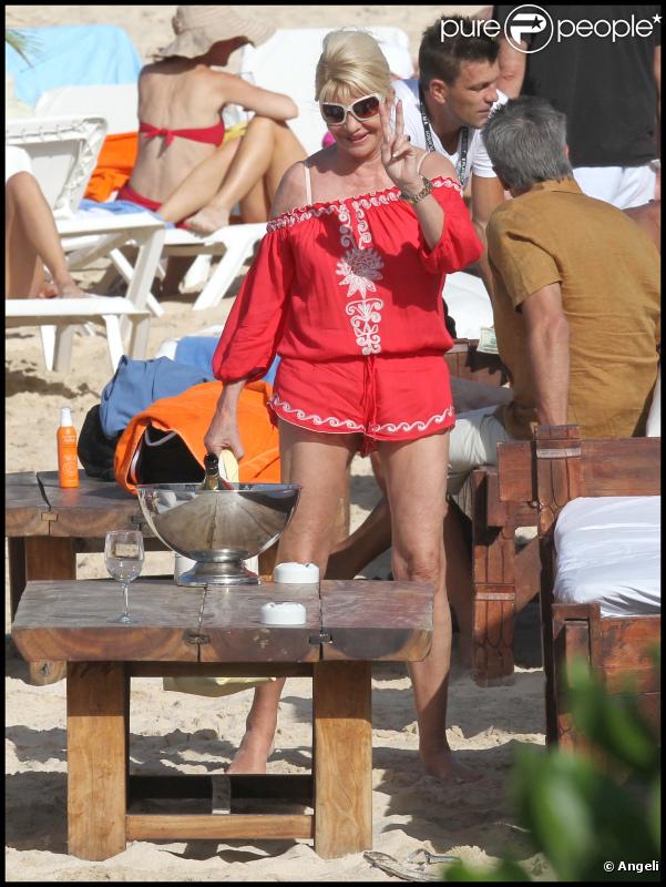 Ivana Trump passe quelques jours sous le soleil de Saint-Barthélémy. Février 2011