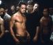 Ce soir à la télé : Brad Pitt, beau mais violent, s'en prend à Macaulay Culkin !