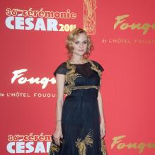 Diane Kruger arrive au gala organisé au restaurant le Fouquet's à Paris, le 25 février 2011.
