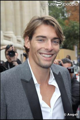 Camille Lacourt devient ambassadeur Clarins 