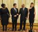 Le président Nicolas Sarkozy, son épouse Carla Bruni, le président sud-africain Jacob Zuma et son épouse lady Tobeka Madibaprior lors du dîner avec l'invité d'honneur le président d'Afrique du sud, à l'Elysée le 2 mars 2011 à Paris
 &nbsp; 