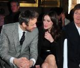 Liv Tyler et Paul McCartney au défilé Stella McCartney le lundi 7 mars 2011 à Paris