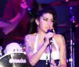 Amy Winehouse sur scène au Brésil en janvier 2011