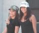 Vanessa Hudgens a été photographiée vendredi 4 mars avec sa soeur Stella, 15 ans, et sa maman Gina, à Studio City.