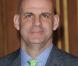 Harlan Coben reçoit la médaille Grand Vermeil, à la mairie de Paris, le 15 mars 2011