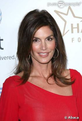 Cindy Crawford aux 19e GLAAD Awards, le 26/04/08