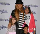 Mel B avec ses filles Pheonix et Angel, ainsi que Giselle, fille de Stephen Belafonte. 8 février 2011<br />