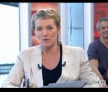 Elise Lucet lors de son come-back au JT de 13h00 de France 2, le 21 mars