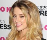 L'actrice Amber Heard devient égérie Guess pour la campagne automne/hiver 2010/2011