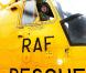 Le prince William, en exercice de sauvetage à bord d'un hélicoptère Sea King le 31 mars 2011 à Anglesey, a confié sa nervosité à moins d'un mois de son mariage, qui l'empêche même de trouver le sommeil !