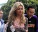 Alyson Michalka assiste au match opposant les Nuggets Denver aux Lakers de Los Angeles, dimanche 3 avril, au Staples Center de Los Angeles.  