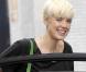Agyness Deyn dans les rues de Londres le 7 avril 2011