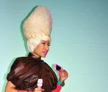 Nicki Minaj présente le Tryx de Casio à New York, le 7 avril 2011.
