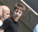 Justin Bieber joue au football avec l'équipe bis du FC Barcelone, jeudi 7 avril à Barcelone (Espagne).