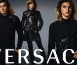 Tuki Brando pour Versace 