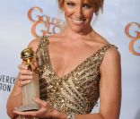 Toni Collette avec son Golden Globe en janvier 2010