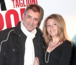 Jean-Marie Bigard et sa compagne Lola Marois, lors de l'avant-première du film  La Proie , en avril 2011 à Paris.