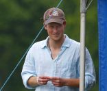 Le Prince Harry, au Cowarth Polo Club, participe à la Dorchester Cup, le 7 mai 2011