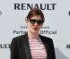 Valérie Donzelli sur la plage du Majestic 64 lors du festival de Cannes le 12 mai 2011