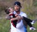 David Beckham et son fils Cruz sont partis jouer jouer au football à Los Angeles le 13 mai 2011
 &nbsp; 