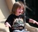 Le petit Quinn passe un très bon moment avec sa mère Sharon Stone au Coldwater Park à Beverly Hills à Los Angeles le 14 mai 2011