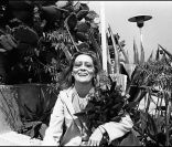 Faye Dunaway resplendissante lors du Festival de Cannes en 1976. 