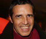 Julien Clerc heureux papa