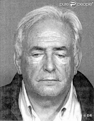 Photo d'identité judiciaire de Dominique Strauss-Kahn