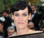 Clotilde Hesme sur le tapis rouge de Cannes le 19 mai 2011