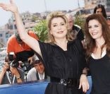 Catherine Deneuve et Chiara Mastroianni en 2007 à Cannes pour la présentation de Persépolis 