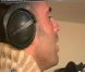 Sofiane chante lors de sa présentation dans Les Anges de la télé-réalité 2 : Miami Dreams sur NRJ 12